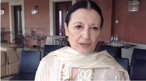 L'attrice vestirà i panni di carla fracci, etoile di fama internazionale. Ec 3elcgxjjbym