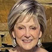 Faye Mcneely's Instagram, Twitter & Facebook