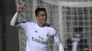 Real madrid players salaries for the season 2020 and 2021 season increased club offered new contracts to players increase budget to £520m. Real Madrid Reinier Zidane Hands Brazilian Teenager First Team Status As Com