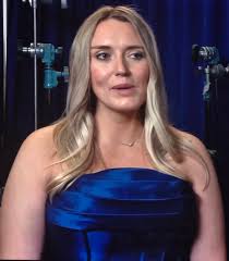 Niecy Nash surprised everyone and came out as LGBTQ with her wedding to  singer Jessica Betts. There were no indication in public that Nash is a  lesbian. In October 2019, Niecy and