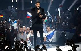 Mahmood was born in milano in 1992 to an italian mother and egyptian father. Kobi Marimi Satisfait De Sa Performance Malgre Un Classement Decevant The Times Of Israel