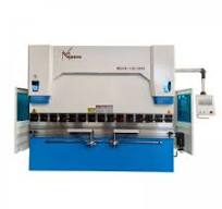 중국 매크로 고품질 WE67K 유압 130T 3000 CNC 4+1 CT12 프레스 ...