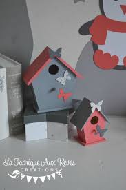 Je veux trouver des idées de décoration pour ma chambre bébé pas cher ici chambre bébé gris rose. Nichoirs Bois Corail Abricot Peche Gris Papillons Decoration Chambre Bebe Corail Gris Abrico Decoration Chambre Enfant Decoration Chambre Papillon Decoration