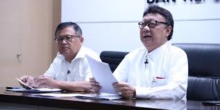 Meja yang bersih dan rapi 6. Pemerintah Terapkan Kerja Baru Untuk Pns Di Wilayah Yang Sudah Selesai Terapkan Psbb Merdeka Com