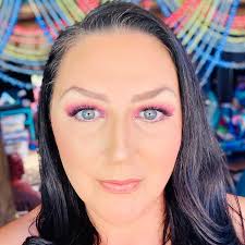 What is the best place in Hilo to donate clothing and household items?