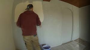 Maybe you would like to learn more about one of these? Tuto Comment Lisser Un Mur En Crepi Interieur Youtube