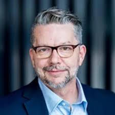 Lawrence Stump's Instagram, Twitter & Facebook