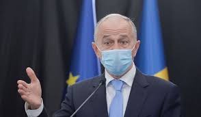 In an unprecedented narrow and contested election, he received 49.6% of the casted ballot. Mircea GeoanÄƒ Despre Intalnirea Biden Putin Faptul CÄƒ Biden A Lansat InvitaÈ›ia AratÄƒ CÄƒ Dialogul Este