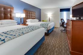 Best hotels with suites in nashville. Drury Inn Suites Nashville Airport Drury Hotels