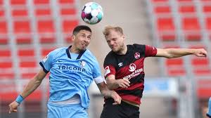 Der vfl bochum und die spvgg greuther fürth steigen in die 1. 2 Liga Nurnberg Verhindert Vorzeitigen Bochumer Aufstieg Br24