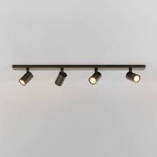 ascoli four light bar spotlight in bronze osveshenie v bare osveshenie dlya gostinoj relsovye svetilniki