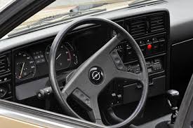 Jun 18, 2021 · monza dtm: Bilder Opel Monza Bilder Autobild De