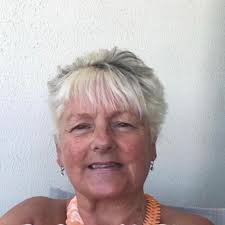 Should I buy Rockettes tickets online or at the TKTS stand?