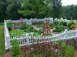 Check spelling or type a new query. Traditional Landscape Traditional Landscape New York Houzz