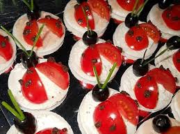 Antipasti Sfiziosi Le Coccinelle Con Fantasia A Tavola Antipasti Cucinare Con I Bambini Ricette