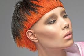 Leslie Henshaw's Instagram, Twitter & Facebook