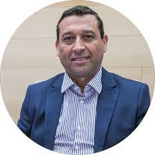 Carlos Presas's Instagram, Twitter & Facebook