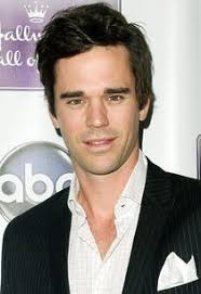 Pilot Season: New Girl's David Walton to Star in NBC's About a Boy From  Jason Katims