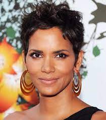 23 Flattering Hairstyles For Oval Faces Oval Face Haircuts Oval Face Hairstyles Square Face Hairstyles