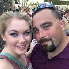 Miranda Hinton and Antonio Nitsch's Wedding Registry