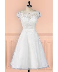 2020 popular 1 trends in weddings & events, women's clothing, mother & kids, novelty & special use with lace tea length wedding dress and 1. Vintage Knee Length Lace A Line Short Wedding Dress Modest Cap Sleeves E7902 Gemgrace Com