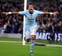 Fecha de nacimiento el santos brasileño anunció este sábado el regreso del veterano atacante internacional robson de souza 'robinho', de 36 años y que vivirá su. How Robinho Career Fell Apart At Manchester City Having Been World S Most Promising Footballer When He Joined Real Madrid