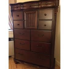 We did not find results for: American Signature Vineyard Manor Bedroom Set Aptdeco