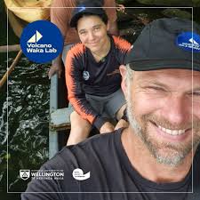 WakaLab (@volcano_waka_lab) • Instagram photos and videos