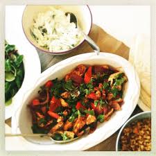 The chicken is marinated in wonderful moroccan seasoning, whist the sweet tart pomegranate and salty feta round out the dish. Moroccan Chicken Wraps Daisies Pie