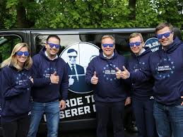 Bild von philipp amthor löst kritik aus full article. Philipp Amthor Unterwegs In Niedersachsen 2 2 Mit Facebook