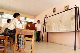 Puan siti rahayu binti ramlee penolong ppd menengah & tingkatan enam sektor pengurusan sekolah pejabat pendidikan daerah kinta utara tel: Paling Besar Rp3 5 Juta Ini Daftar Besaran Gaji Guru Pns