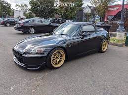 This particular wheel setup is in 17x9 with a 35 offset. Enkei Rpf1 17x9 45 Gold 3797908045gg Custom Offsets