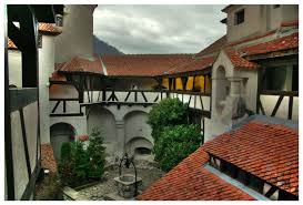 Bran castle or castelul bran, one of the best castles in romania, was definitely among the ones apparently, bran castle fits stoker's description of count dracula's castle in the novel more than any. Romanian Castles And Their Legends The Adventures Of Kiara Yew