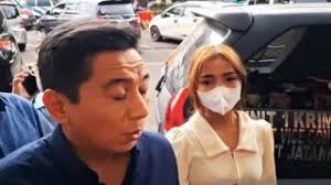 Hal 2 : Dianna Dee Bahas Ukuran, Bikin Deddy Corbuzier Tercengang