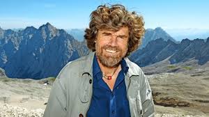 World's leading mountaineer, reinhold messner says that people who call him the greatest of all famed alpinist reinhold messner spoke at the american alpine club's reception at this year's. Interview Mit Reinhold Messner Dieser Everest Tourismus Ist Selbstbetrug Panorama Stuttgarter Zeitung