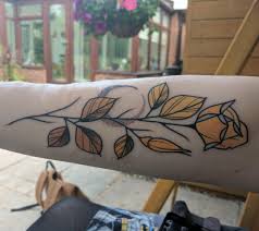 Autumn Rose (Paul Terry @ Bold Street Tattoo, Warrington UK) : r/tattoos