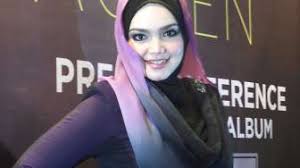 Transkripsi album (2006) dato siti nurhaliza play list : Profil Siti Nurhaliza Baru Saja Lahirkan Anak Kedua Di Usia 42 Tahun