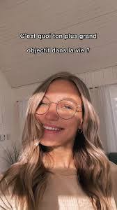 Alicia Gendron's Instagram, Twitter & Facebook