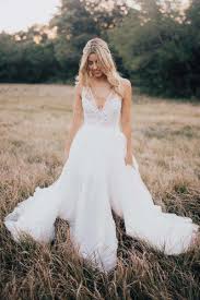 Made With Love Willow Made With Love Collection Available Only In Arizona At Bella L Australian Wedding Dress Designers Wedding Dresses Lace Wedding Dresses
