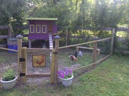 Chicken Coop Made From Old Kitchen Cabinets Chicken Coop Chicken Diy Chicken Garden