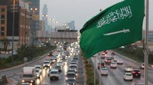 مقطع مصور يوثق لحظة إطلاق صاروخ باليستيا نحو العاصمة السعودية. Q6o5obmwhuttm