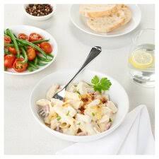 Choose chunky pasta shapes like penne or farfalle to trap the sauce, and serve with lashings of grated parmesan cheese. Tesco Bacon And Chorizo Pasta Bake