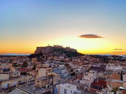 Στην παράταση της ισχύος των βεβαιώσεων μηχανικών και κατ' επέκταση στην παράταση της υποχρέωσης έκδοσης ηλεκτρονικής ταυτότητας κτηρίου, προσανατολίζεται το υπουργείο. 5q6f4pbhozgwmm