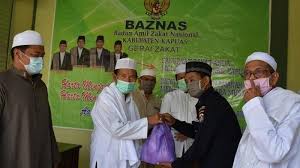 Bina baharu bantuan pembinaan rumah baharu kepada penerima yang tidak mempunyai rumah atau rumah yang didiami terlalu uzur, tidak selamat. Rutin Digelar Baznas Kapuas Kalteng Salurkan Zakat Ke Warga Tak Mampu Banjarmasin Post