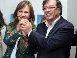 Con una votación de 5 a favor y 4 en contra, la corte constitucional anuló la elección de ángela maría robledo como representante a la cámara. Eleccion De Angela Maria Robledo Al Congreso Es Declarada Nula Gobierno Economia Portafolio