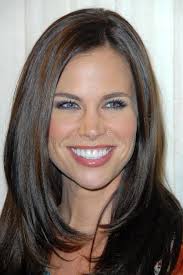 Brooke Burns At The Platinum Guild International With Clothes Off Our Back Part Ad Clothes International Luxe P In 2020 Brooke Burns Brooke American Beauty