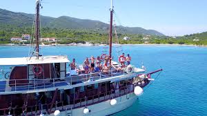 Navigation is simple and by line of sight, the waters are clear and warm, and the winds are ideal for sailing: Stoke Afloat Croatia Cruise 2021 Croatia From Split To Dubrovnik