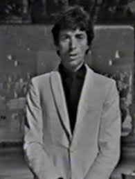 Don backy è uno dei cantanti più amati, ma soprattutto uno dei più conosciuti del panorama musicale italiano. Don Backy Caponi Aldo Biografie