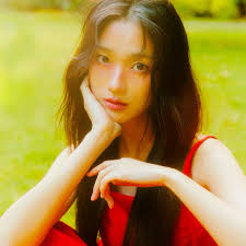 𝙆𝙄𝙈 𝙃𝙔𝙀 𝙔𝙊𝙊𝙉