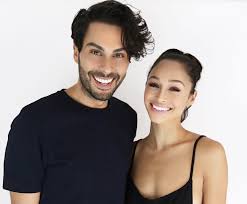 Расческа the large wet detangler capri blaze. The Glam App S Founders Discuss Their Beauty Ful Path To Startup Success Hellogiggles